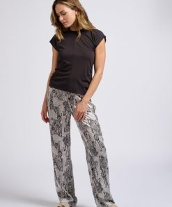 Newknow.shop0fc8e37a11 4